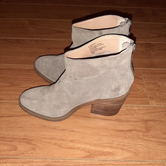 Steve Madden Suede Booties - Picture 4 of 4